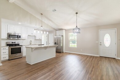 407 E 11th St, Adel, GA 31620 - photo 7