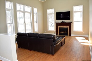 6 Alysha Lynne Ct, Latham, NY 12110 - photo 7