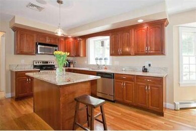 25 Squirrel Hill Ln, Hingham, MA 02043 - photo 4