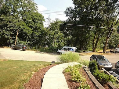 Yard/Garden.