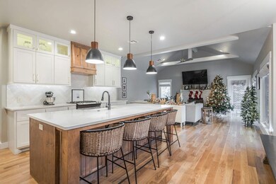 833 Gathering Leaves Way, Edmond, OK 73034 - photo 5