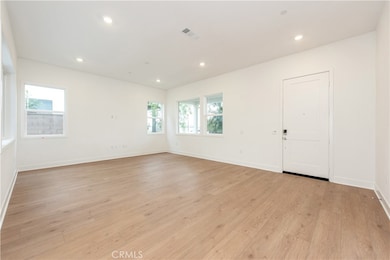 435 Flycatcher, Irvine, CA 92618 - photo 3