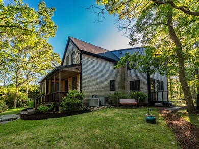 36 Holly Bear Ln, Edgartown, MA 02539 - photo 3