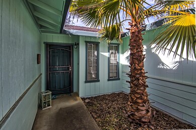 1052 Camelot Ct, Redding, CA 96003 - photo 3