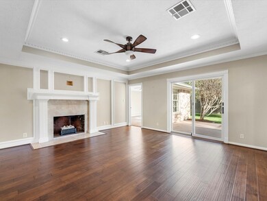 13210 Isbell Dr, Tomball, TX 77375 - photo 6