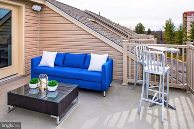 3743 Signal Knob Ct, Falls Church, VA 22041 - photo 6