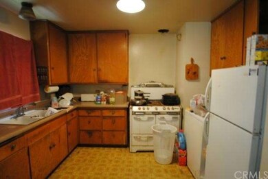 UNIT A KITCHEN