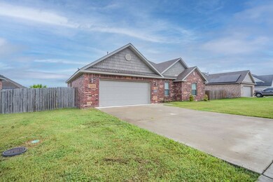 1280 Colonel McNeil Dr, Prairie Grove, AR 72753 - photo 3
