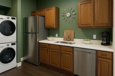 11140 Stratford Dr unit 604, Oklahoma City, OK 73120 - photo 6