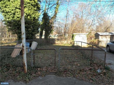 309 Roberta Ave, Darby, PA 19023 - photo 4