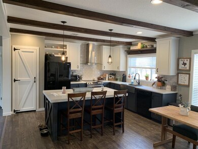 217 Bryon Dr, Weatherford, TX 76085 - photo 3