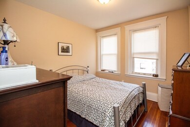 636 Washington St unit 2, Brookline, MA 02446 - photo 4