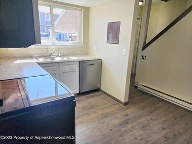 1058 E 7th St, Craig, CO 81625 - photo 6