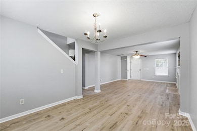 528 River View Dr, Lowell, NC 28098 - photo 5