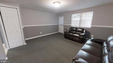 3318 Bero Rd, Halethorpe, MD 21227 - photo 6