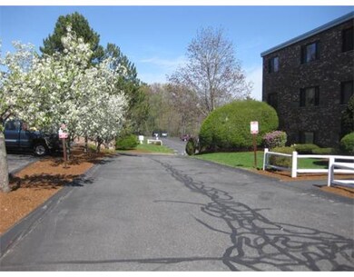 Milliken Hills Condominiums unit 23, Franklin, MA 02038 - photo 3