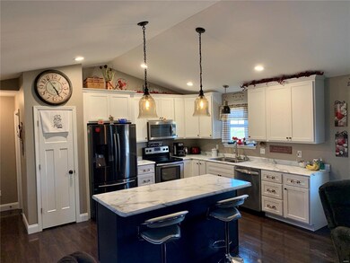 1439 Glenda Dr, Farmington, MO 63640 - photo 4