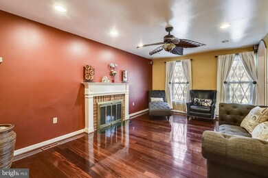 14309 Perrywood Dr, Burtonsville, MD 20866 - photo 6