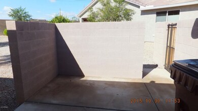 trash can area 2