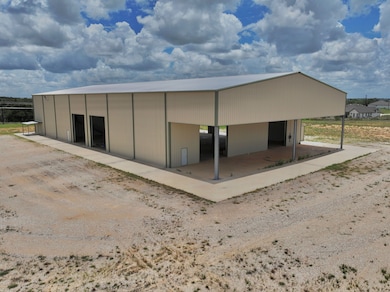 7837 Old Campbellton Rd, San Antonio, TX 78264 - photo 3