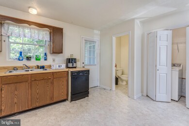 115 Nottoway Dr, Stephens City, VA 22655 - photo 5