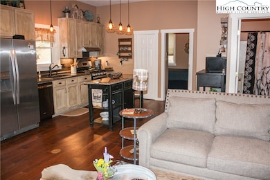 222 Last Chance Rd, Ferguson, NC 28624 - photo 5