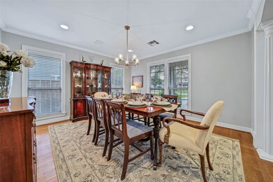 725 Sue Barnett Dr, Houston, TX 77018 - photo 6