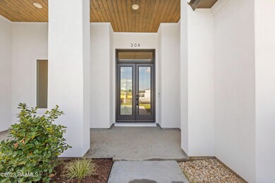 304Abercrombie-5