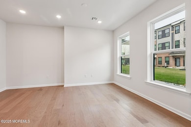 214 Jessie Place unit 64, New Brunswick, NJ 08901 - photo 3