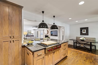 6106 Brandeis Ln, Dallas, TX 75214 - photo 7