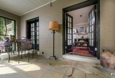 102 Valley Rd, Louisville, KY 40204 - photo 3