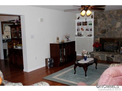 25 Cozy Cove, Hendersonville, NC 28792 - photo 7