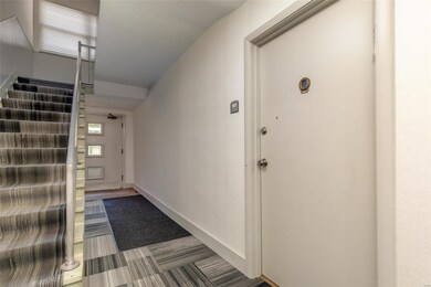 Lobby.