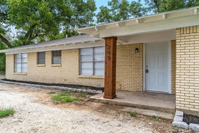 205 W 14th St, Joshua, TX 76058 - photo 2