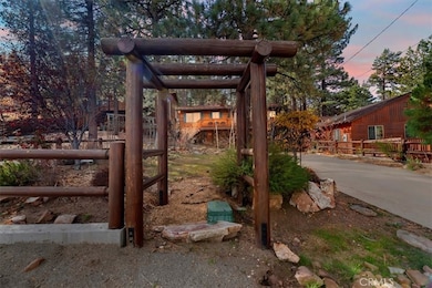 432 Temple Ln, Big Bear Lake, CA 92315 - photo 3