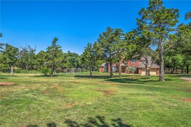 1604 W. Forrest Hills Rd