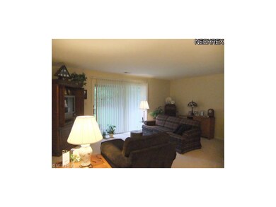 The living room feature a nice and neutral layout 