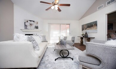 5915 Victory Dr, Houston, TX 77088 - photo 6