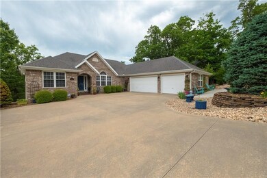 13 May Ln, Bella Vista, AR 72715 - photo 4