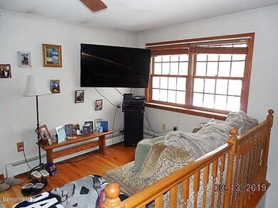 2 Crystal St, Lenox, MA 01240 - photo 5