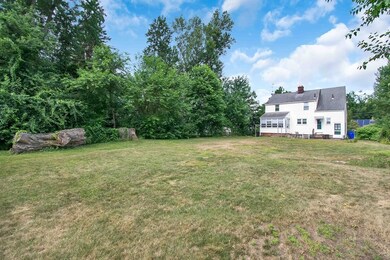 245 Roosevelt Ave, Springfield, MA 01118 - photo 2