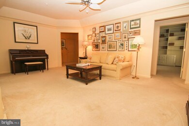 8600 Roaming Ridge Way unit 307, Odenton, MD 21113 - photo 4