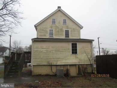 6 Mechanic St, Bridgeport, NJ 08014 - photo 3