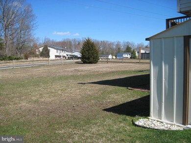 45750 Oliver Ct, Great Mills, MD 20634 - photo 3