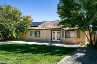 44609 Grove Ln, Lancaster, CA 93534 - photo 3