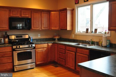 310 N Lee St, Falls Church, VA 22046 - photo 3