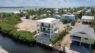 27433 Antigua Rd, Summerland Key, FL 33042 - photo 3