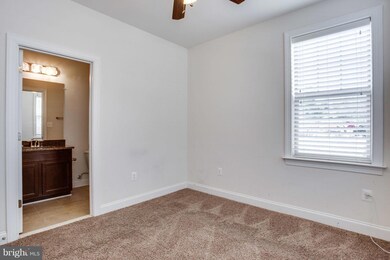 7906 Yellowstone Way, Rockville, MD 20855 - photo 5