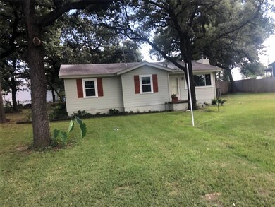 12460 Deeds Ct, Azle, TX 76020 - photo 3