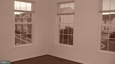 42831 Sykes Terrace, Chantilly, VA 20152 - photo 5